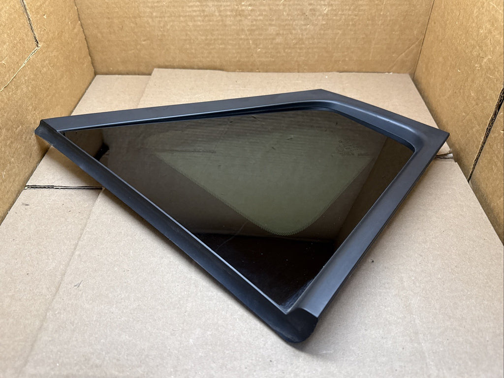 2020 2025 Kia Soul Rear Left Driver Quarter Glass OEM 87810 K00002