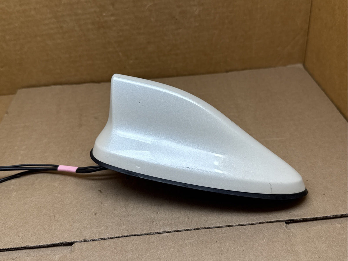 2017 2020 Nissan Rogue Radio Shark Fin Antenna White 28208 6FL1A6
