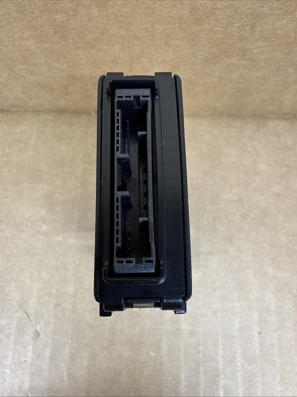 2018 2021 TOYOTA CAMRY NETWORK GATEWAY COMPUTER CONTROL MODULE 89100 060112