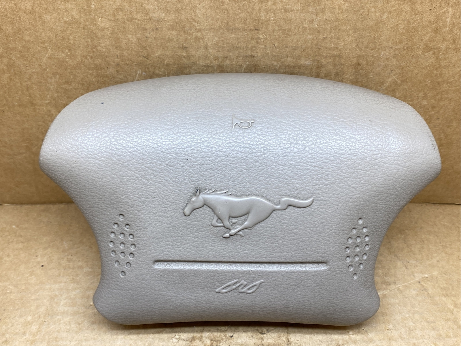 1999 2004 Ford Mustang Front Left Driver Side Steering Wheel Air Bag Airbag Tan1