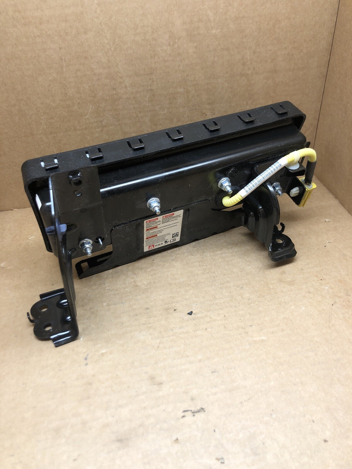 2014 2019 ACURA MDX LEFT SIDE DRIVER KNEE LOWER AIRBAG AIR BAG2
