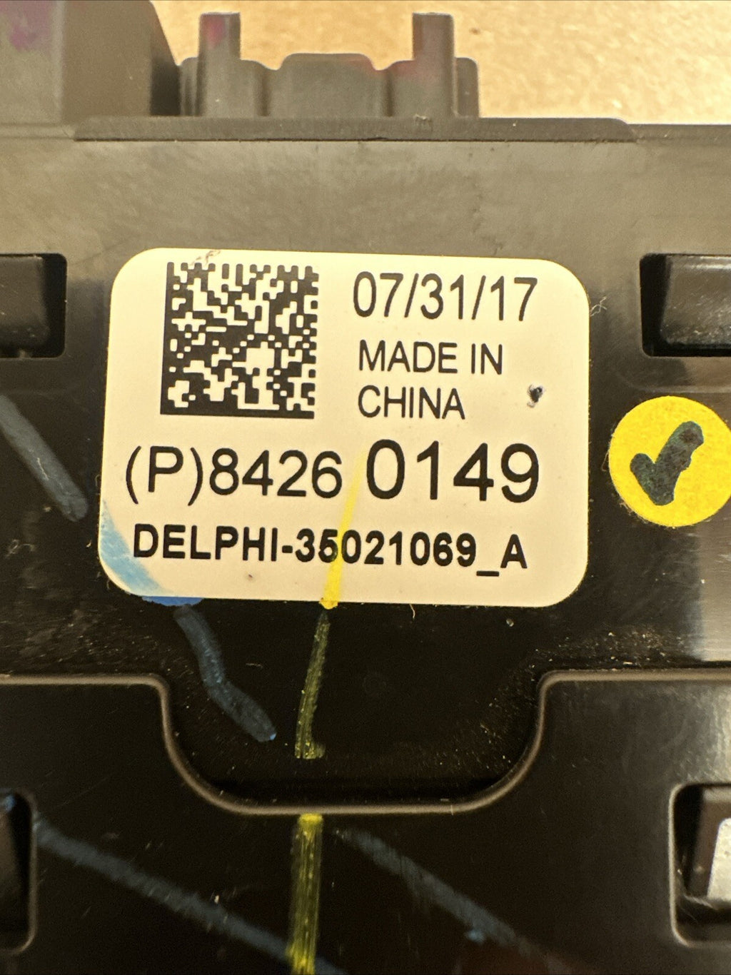 2018 2021 Chevy Equinox GMC TERRAIN REAR CENTER CONSOLE USB AUX PORT 842601492