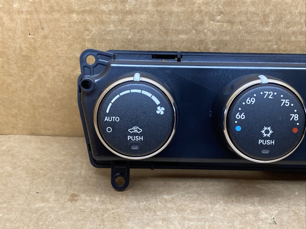 11 14 Avenger Chrysler 200 Climate Temp Temperature Controls Dials P55111955AC1