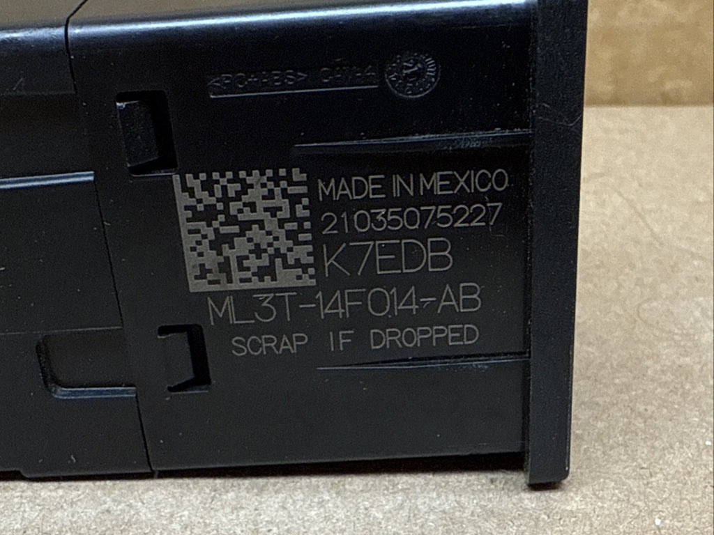 Ford USB USB C Media Charge Ports ML3T 14F014 AB1