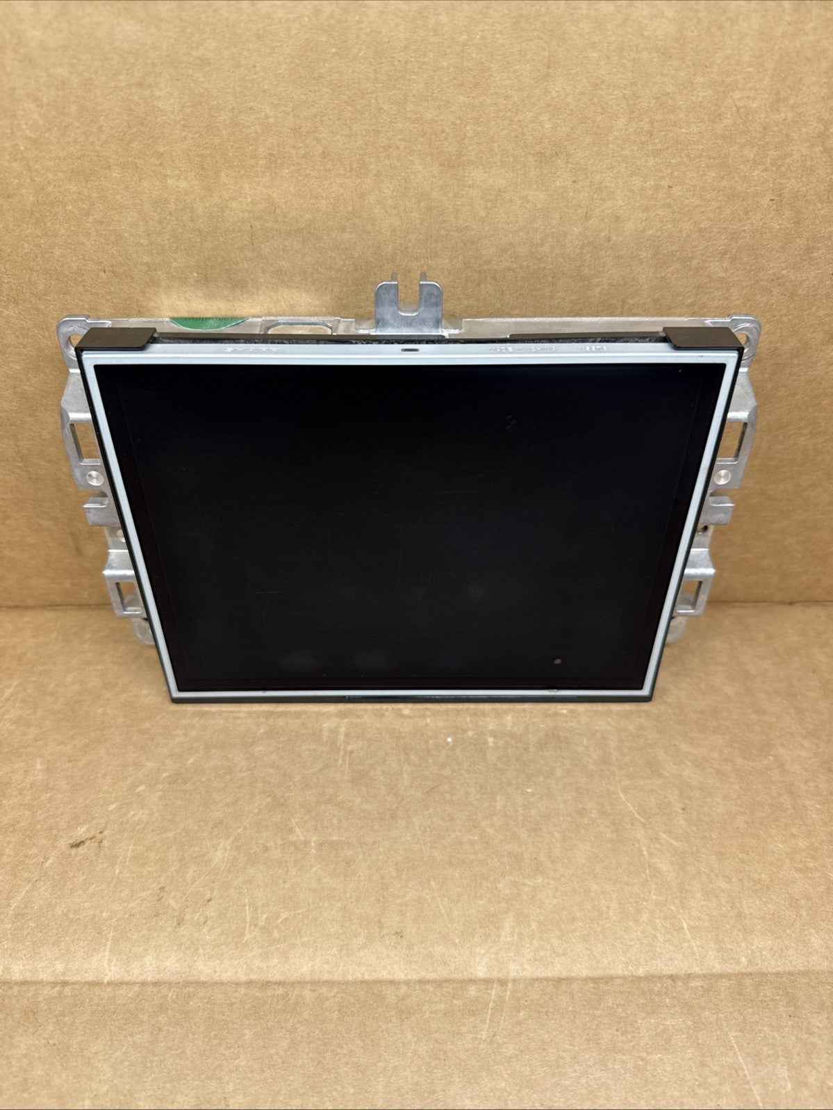 2022 2024 RAM 1500 CLASSIC DASH 8.4" SCREEN DISPLAY MONITOR OEM 68494521AD0
