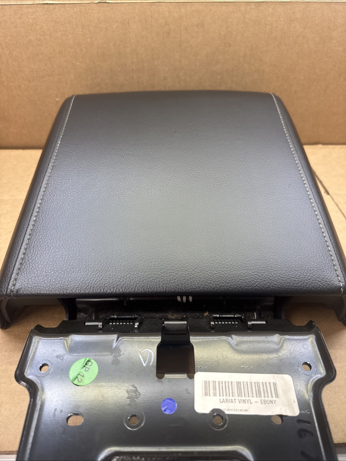2015-2020 Ford F150 Center Console Cover Lid Top Arm Rest Armrest Black9