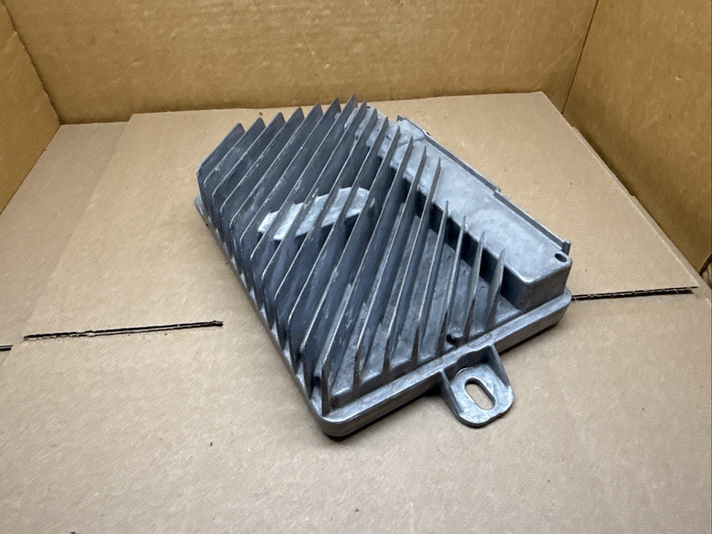 2015 2020 Chevrolet Tahoe Suburban Bose Audio Radio Amp Amplifier OEM 233649116