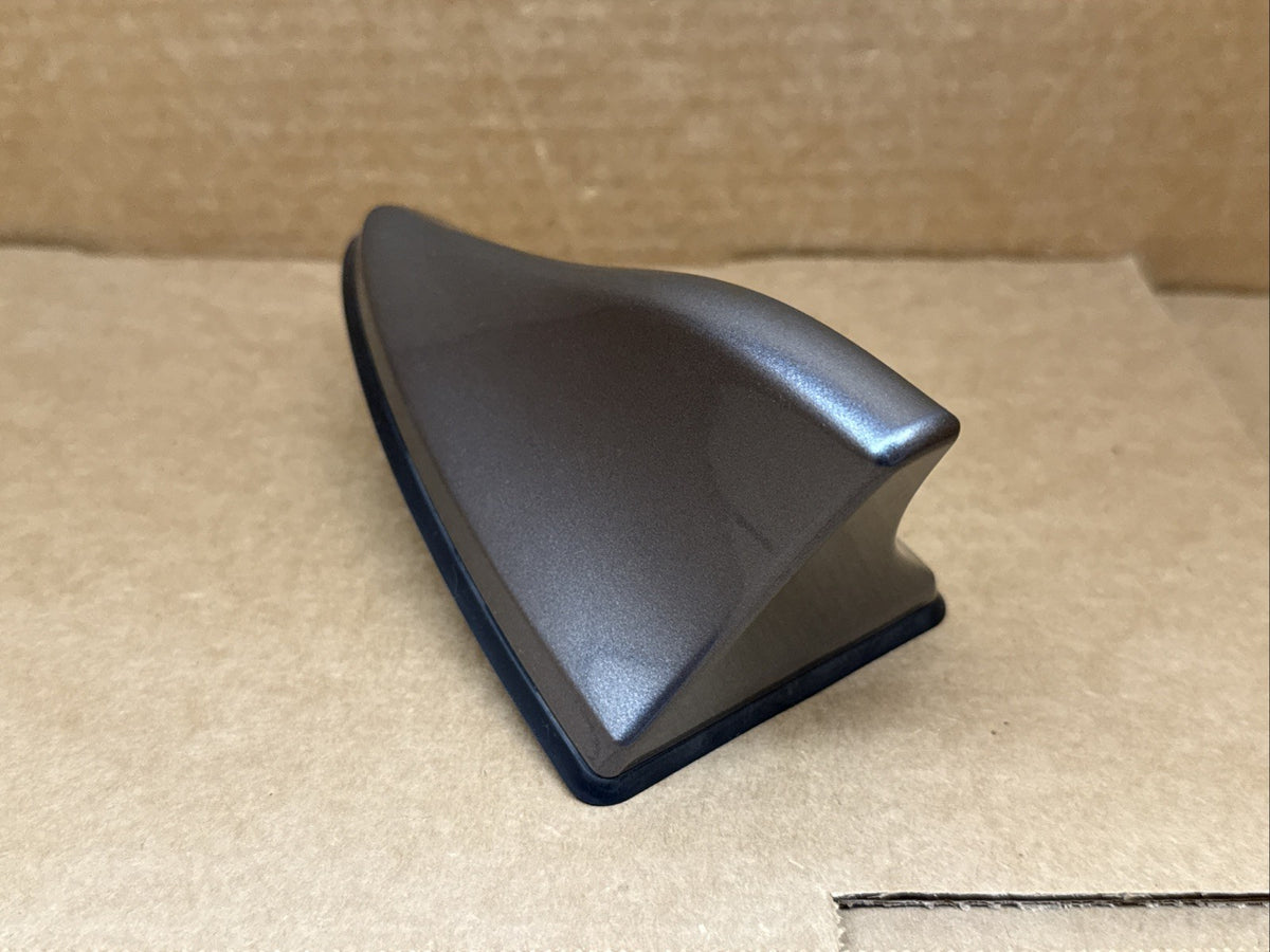 2014 2016 Kia Forte Shark Fin Radio Antenna Silver 96210 A7110MST MST7