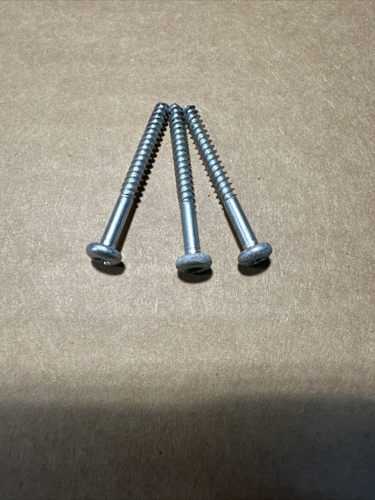 2007 2014 YUKON ESCALADE TAHOE YUKON WINDOW SWITCH BEZEL SCREWS3