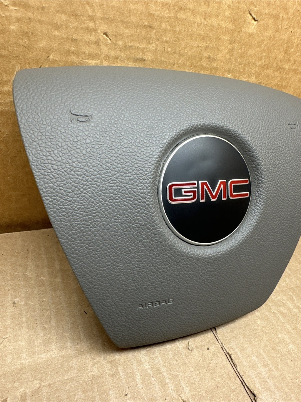 GMC Sierra Yukon XL LEFT DRIVER SIDE STEERING WHEEL AIRBAG GRAY1