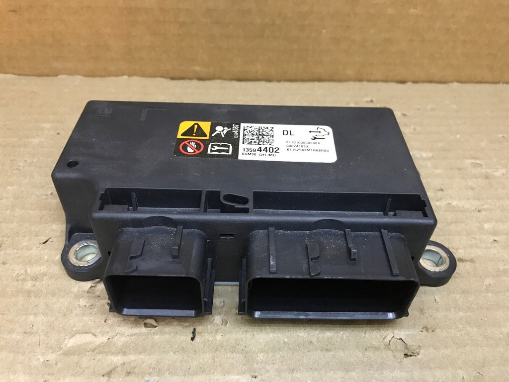 14 16 Silverado 1500 SRS Air Bag Airbag Restraint Control Module Unit 135944022