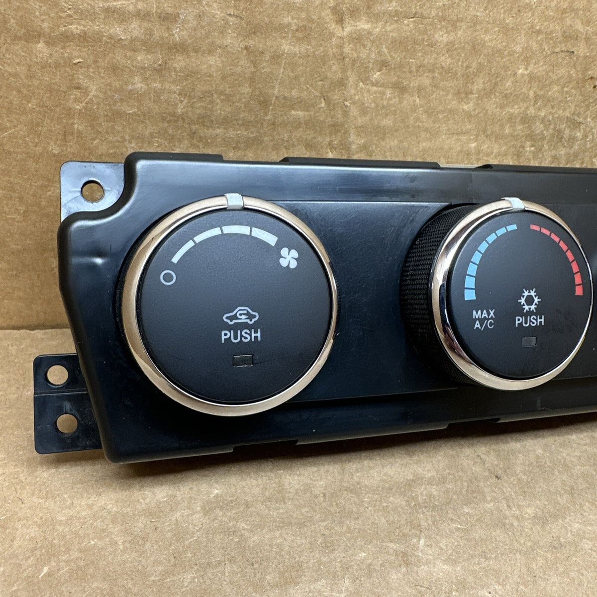 2009 2010 Ram 1500 Manual Climate Temperature Temp Controls Dials 55056826AG1