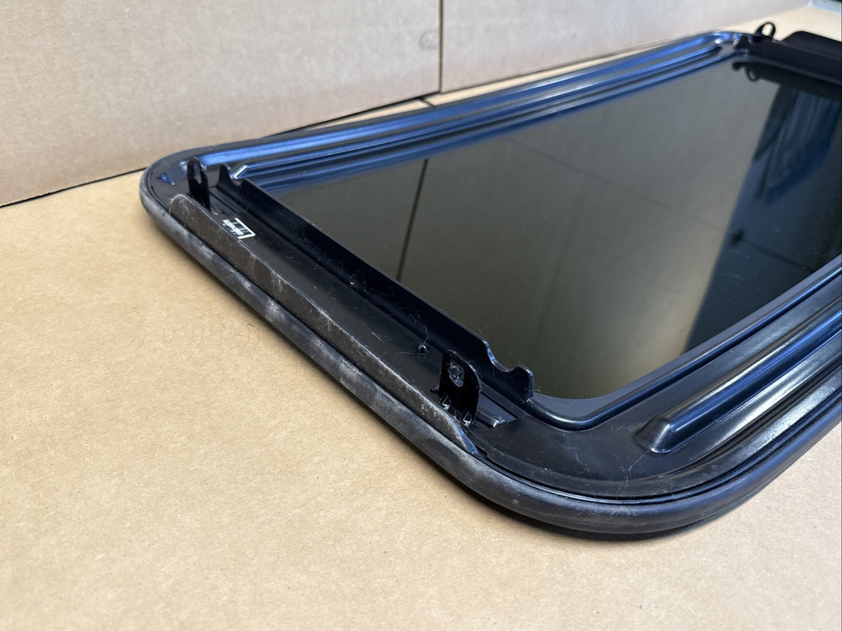 2007 2011 Dodge Nitro Sun Roof Sunroof Window OEM Glass FREE SHIPPING8