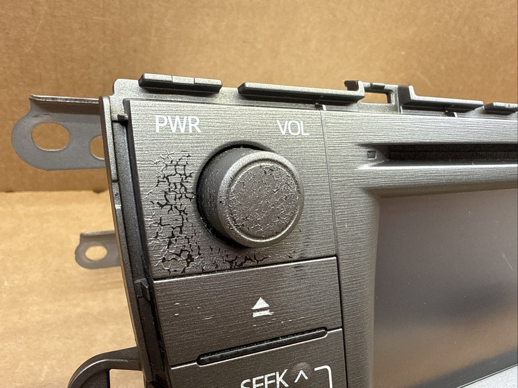 2012 - 2015 Toyota Prius Radio Screen Display Unit and Receiver OEM 86140-470602