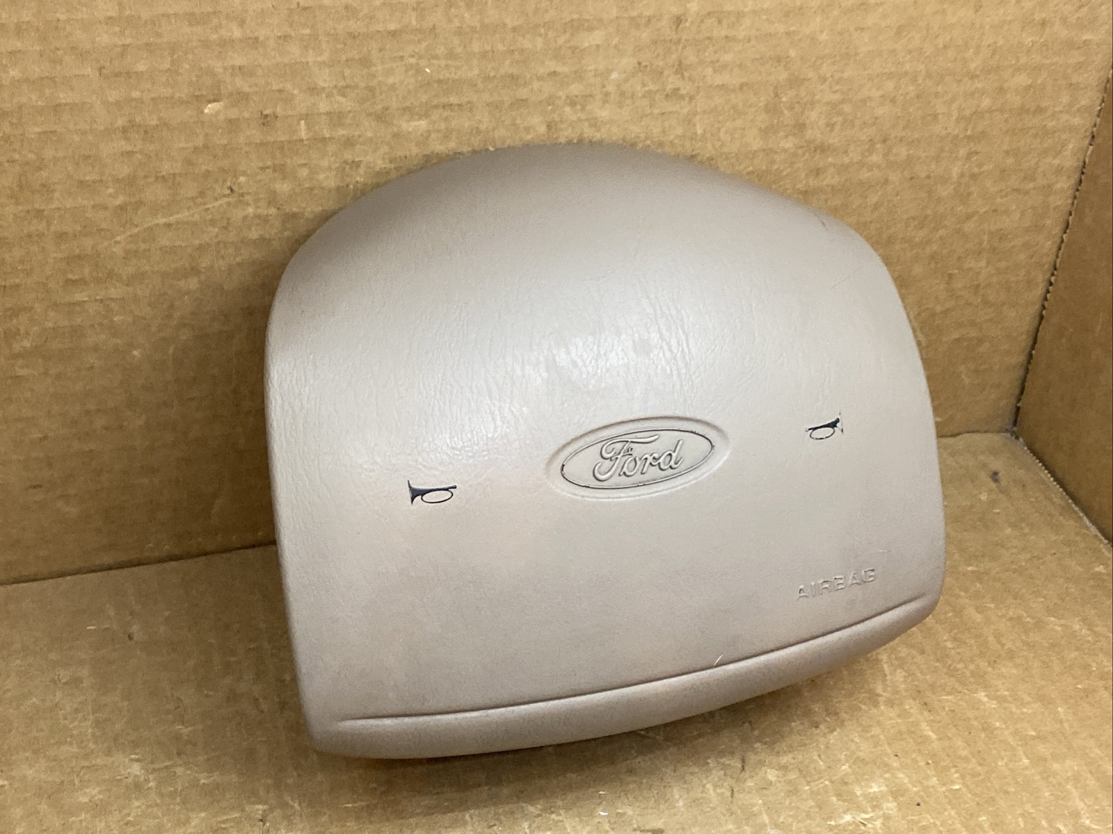 1999 2004 Ford F150 F250 Expedition LH Driver Steering Wheel Airbag Air Bag OEM 3