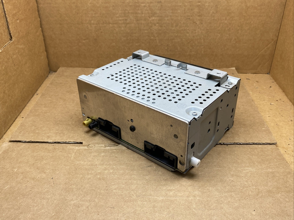 2011 2013 Ford Fiesta Radio Receiver Module Disc Reader AE8T 19C157 AJ4