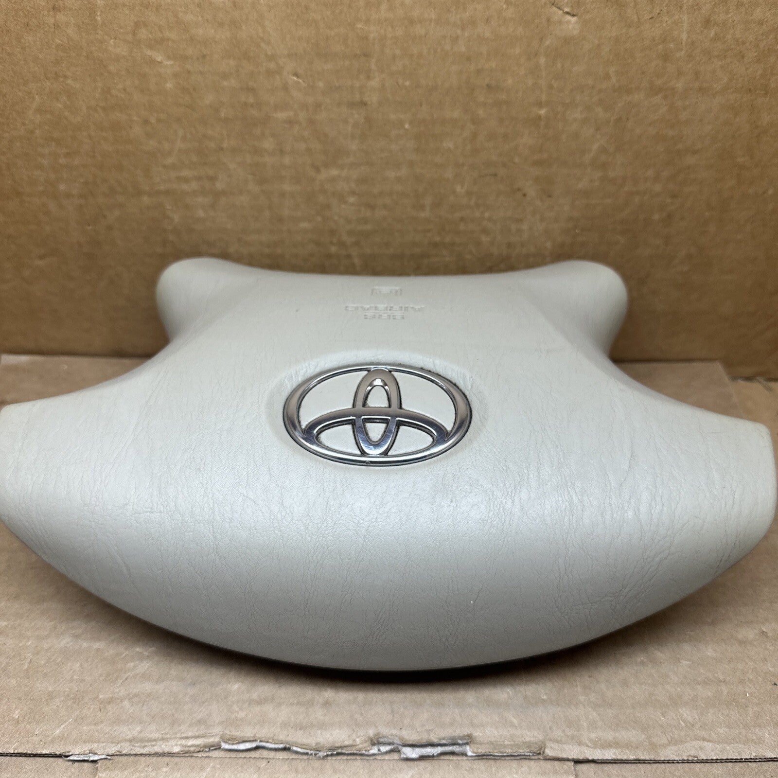 2002 2004 Toyota Avalon Front Left Driver Side Steering Wheel Air Bag Airbag 016