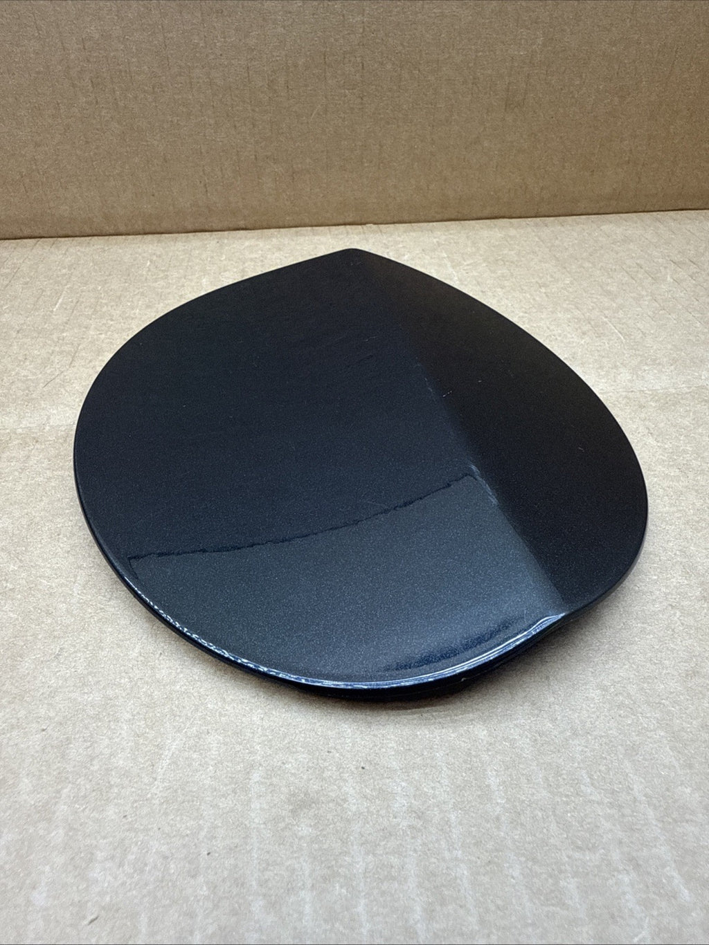 2017 2025 Chrysler Pacifica Fuel Gas Tank Filler Door Lid Cover OEM PXR Black4