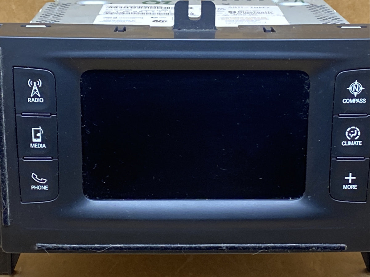 2015 2016 Chrysler 200 5" Radio Display Info Screen VP2 P68226693AC W/ VIN2