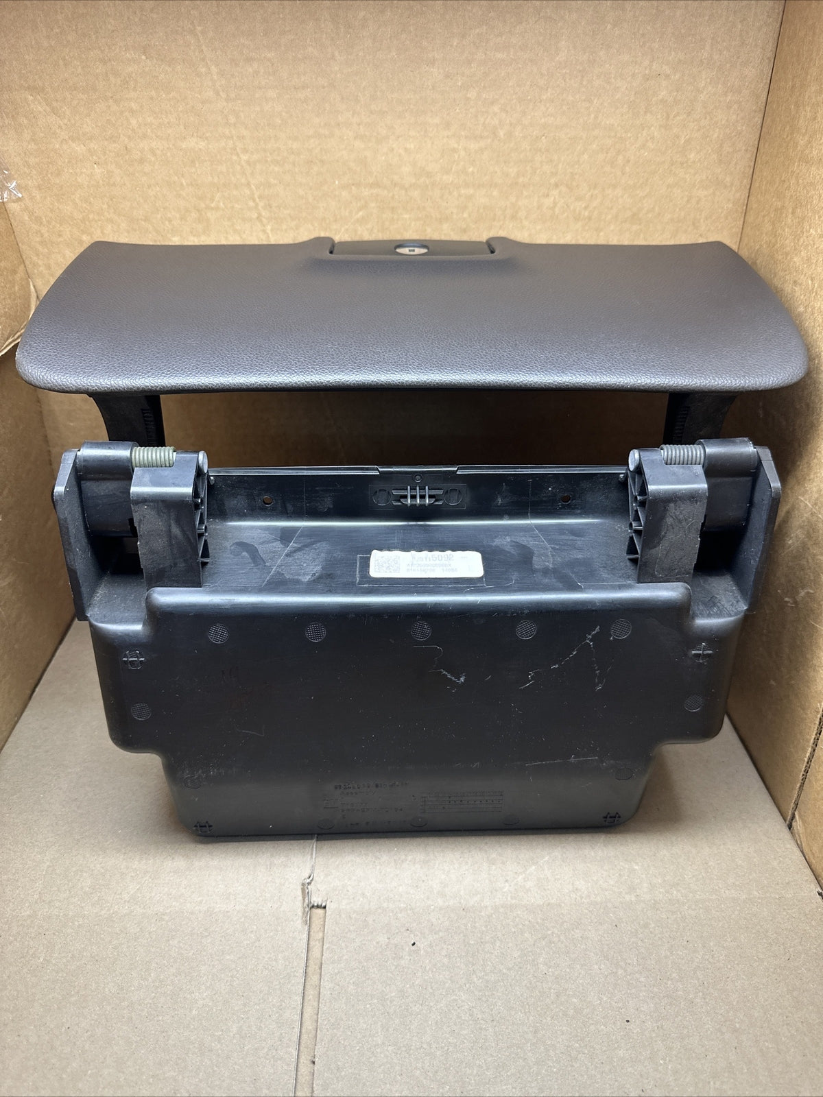 2014 2019 Silverado Sierra Upper Glove Box Glovebox Dash Insert Storage Cocoa4