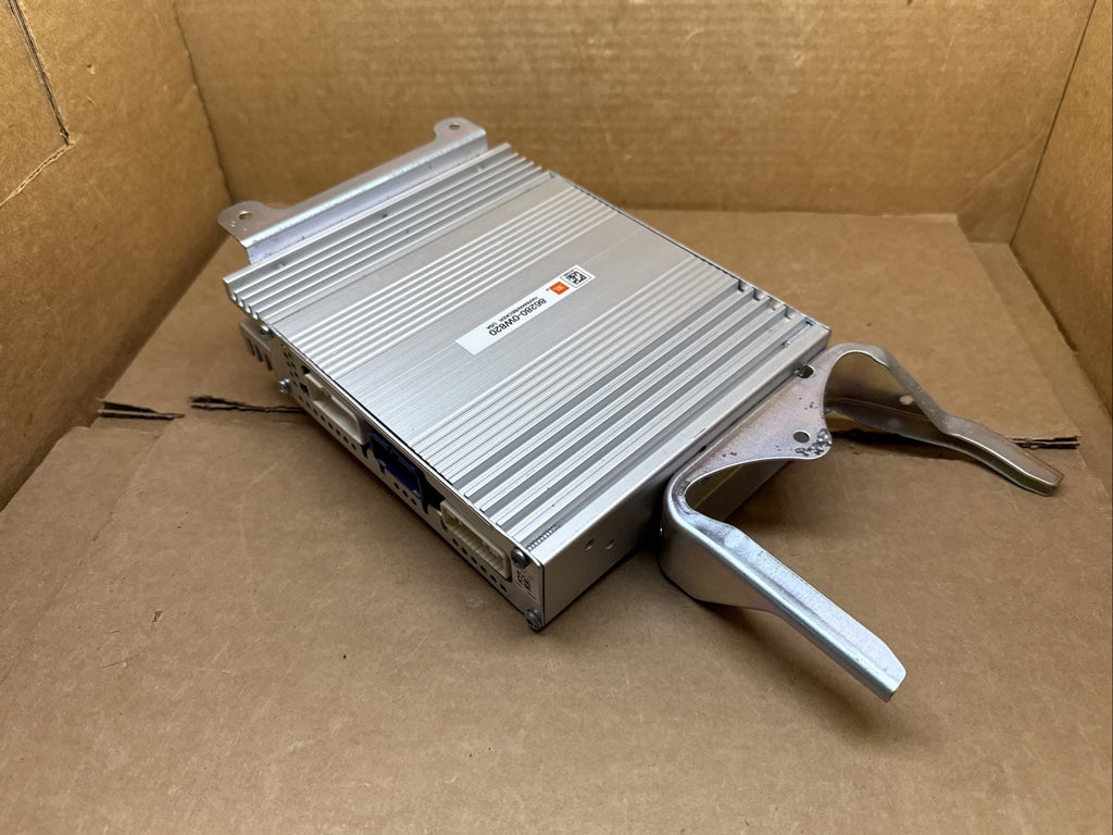 2011 2013 Highlander JBL Harman Audio Stereo Radio Amplifier Amp 86280 0W8203
