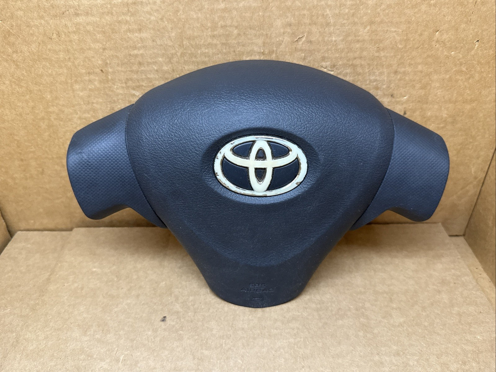 Toyota Corolla Matrix Left Front Driver Side Steering Wheel Air Bag Airbag0