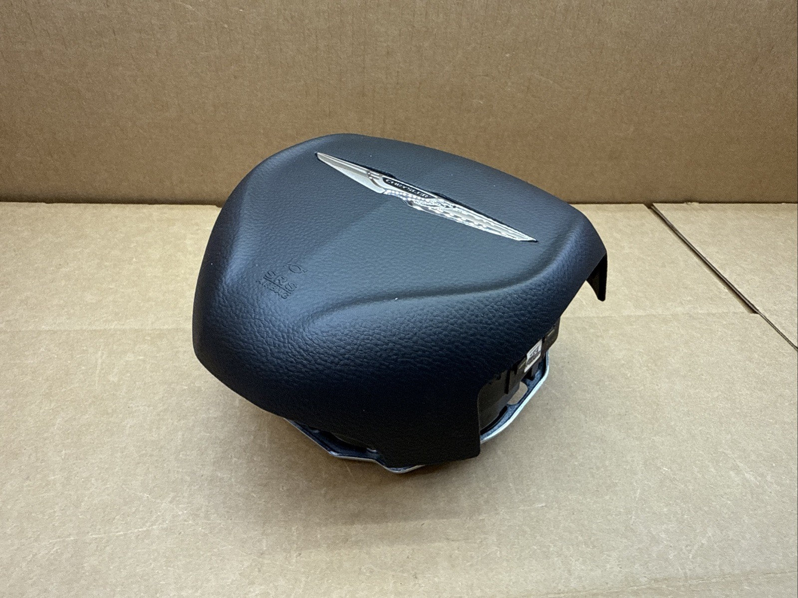 2017 2022 Chrysler Pacifica Front Left Driver Side Steering Wheel Air Bag Airbag7