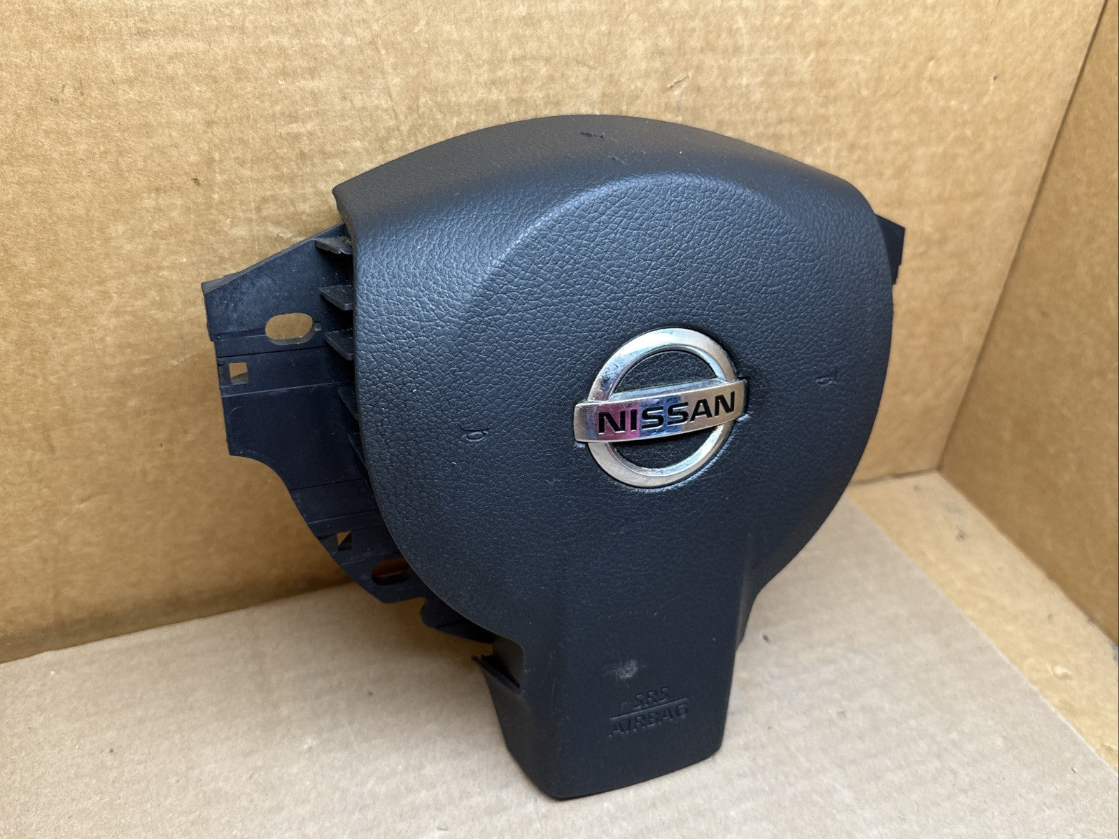 2008 2013 Nissan Rogue Front Left Driver Side Steering Wheel Air Bag Airbag OEM3