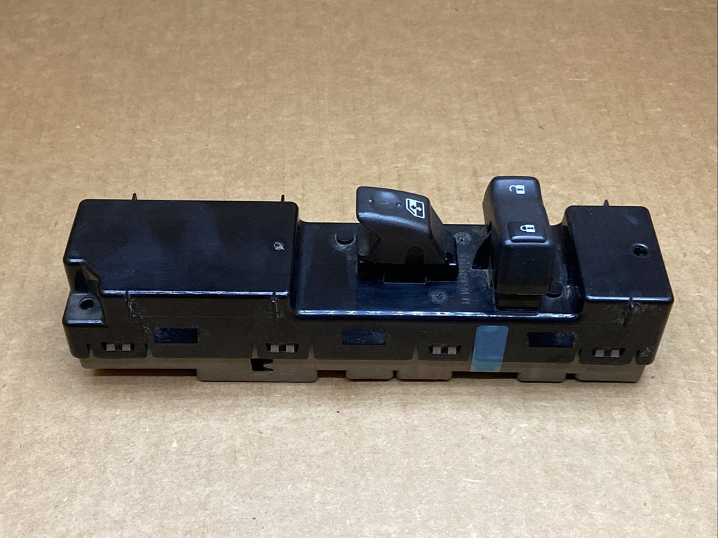 03 06 Tahoe Yukon Silverado Window Control Switch Front RH Right OEM 151321943