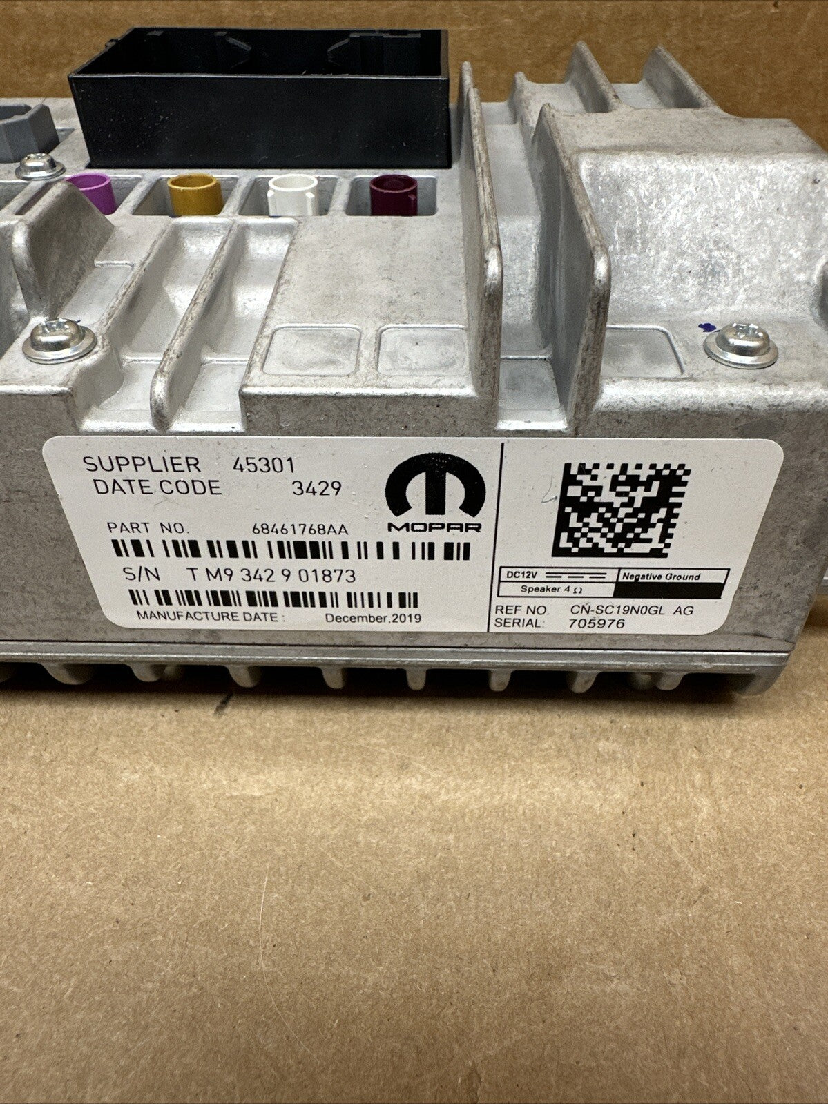 2020 Chrysler Pacifica Multi Media Radio Receiver Uconnect OEM 68461768AA1