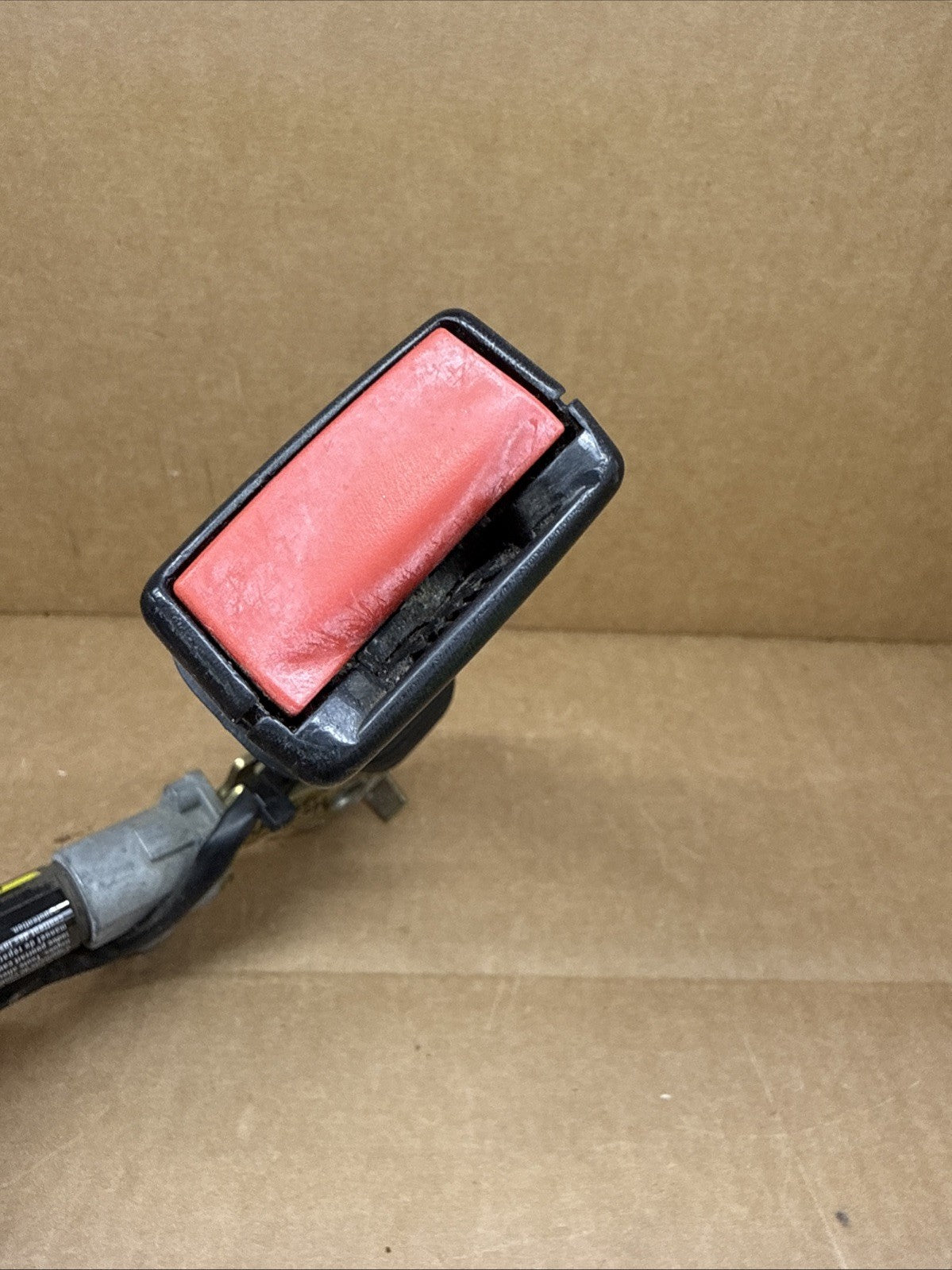 2001 2003 Ford Ranger Front Left Driver Side Seat Belt Seatbelt Buckle6