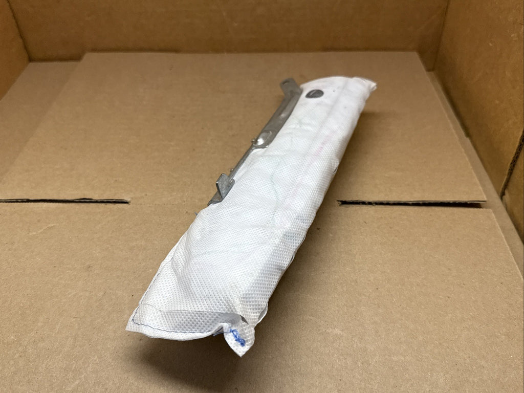 2020 Volkswagen VW Jetta Right Passenger Side Seat Air Bag Airbag 17A.880.242.D10