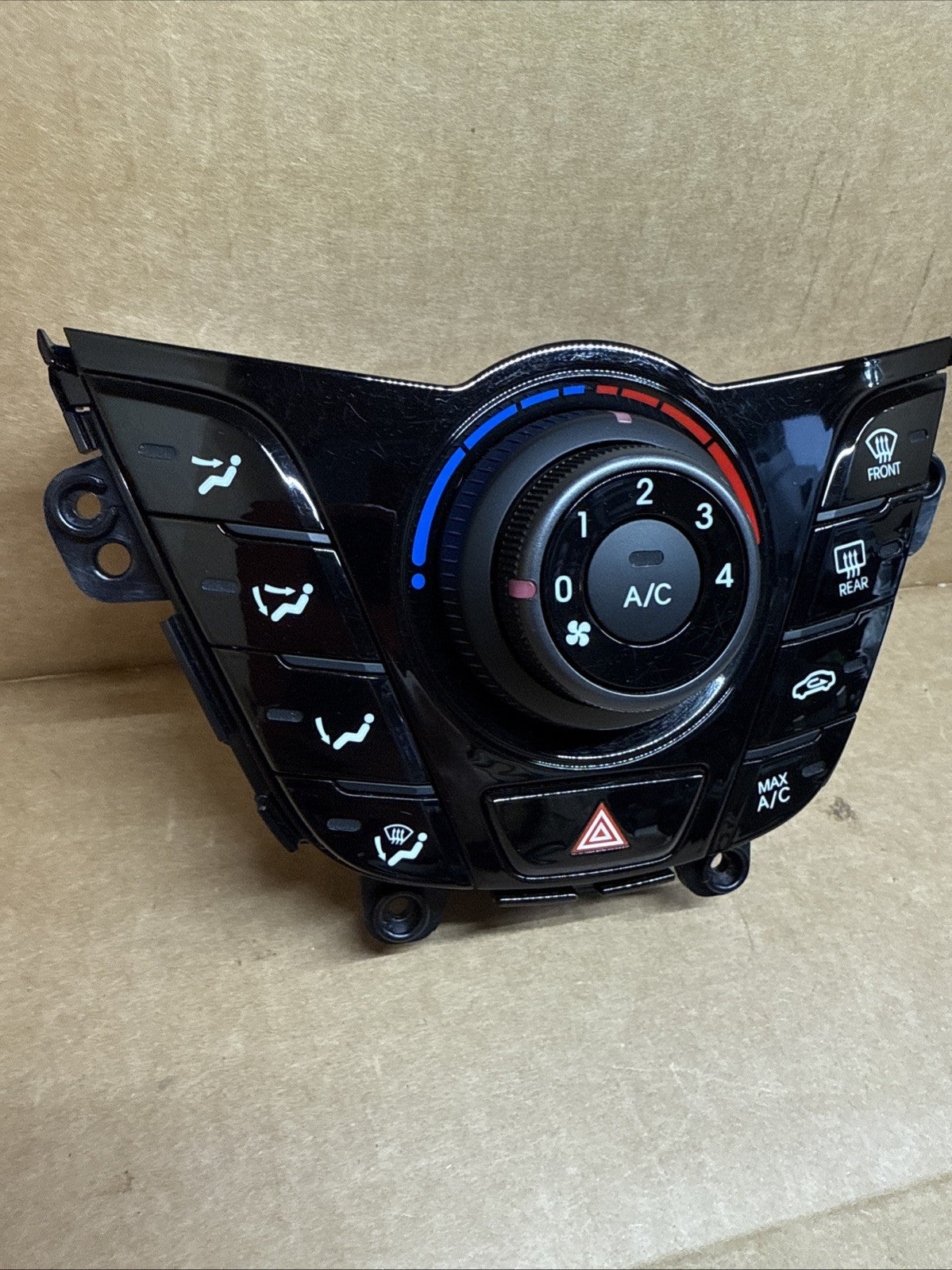 2012 2017 Hyundai Veloster A/C Heater Climate Temperature Control 97250 2V0111