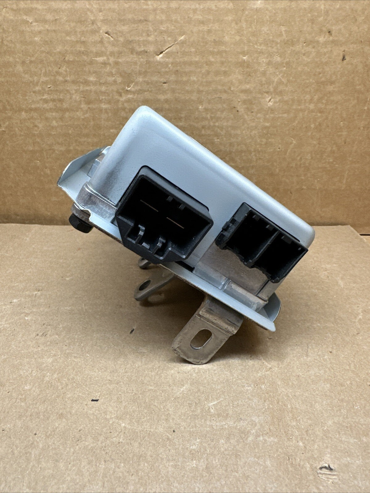 2016 2018 Hyundai Santa Fe Sport Power Steering Computer Module 56340 4Z5003
