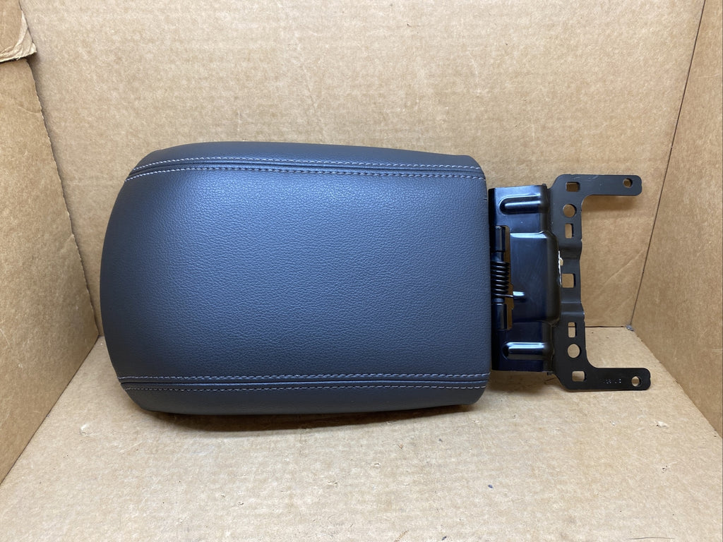 13 16 Ford Escape C Max Black Leather Arm Rest Armrest Center Console Lid OEM0