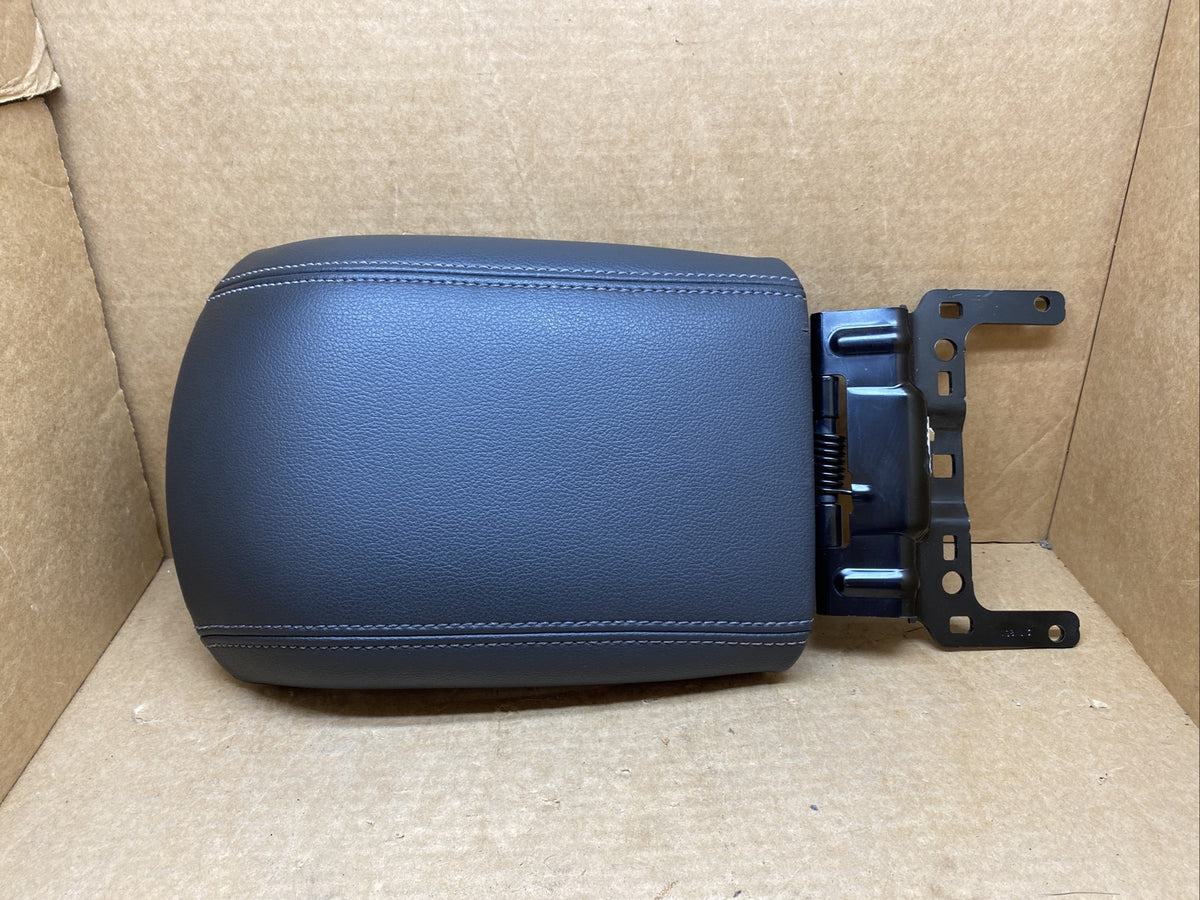 13 16 Ford Escape C Max Black Leather Arm Rest Armrest Center Console Lid OEM0