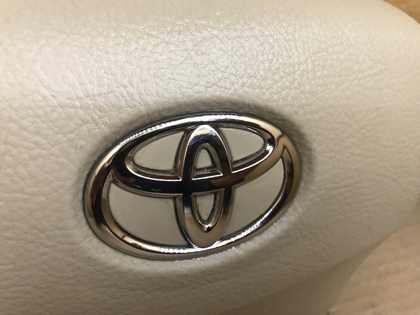05 12 Toyota Avalon Front Left Driver Side Steering Wheel Air Bag Airbag Ivory5