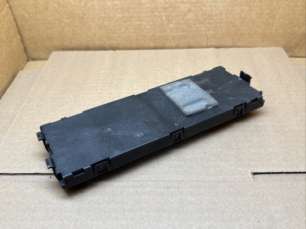 2017   2019 Chrysler Pacifica Front Driver Seat Memory Module  68321862AA8
