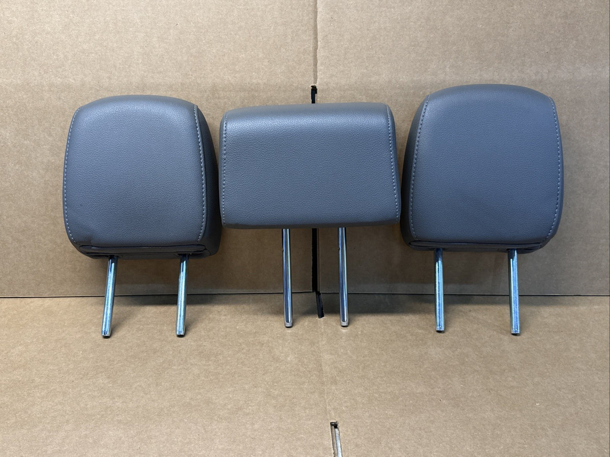 2013 2019 Ford Flex Rear 2nd Row Gray Leather Headrest Set Head Rest OEM1