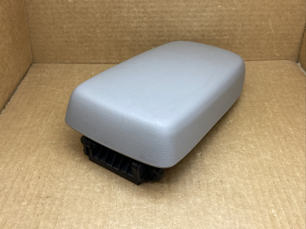 09 13 Toyota Corolla Console Lid Armrest Arm Rest Hinge Latch OEM Ash Gray Tan3