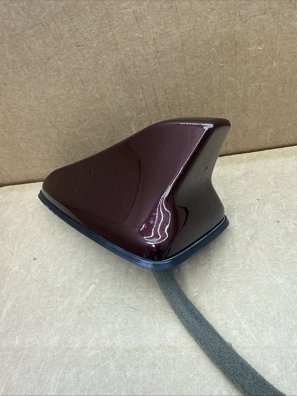 2019-2020 Kia Sorento Roof Radio Shark Antenna Sangria Red 96210-C6NA0M2R2