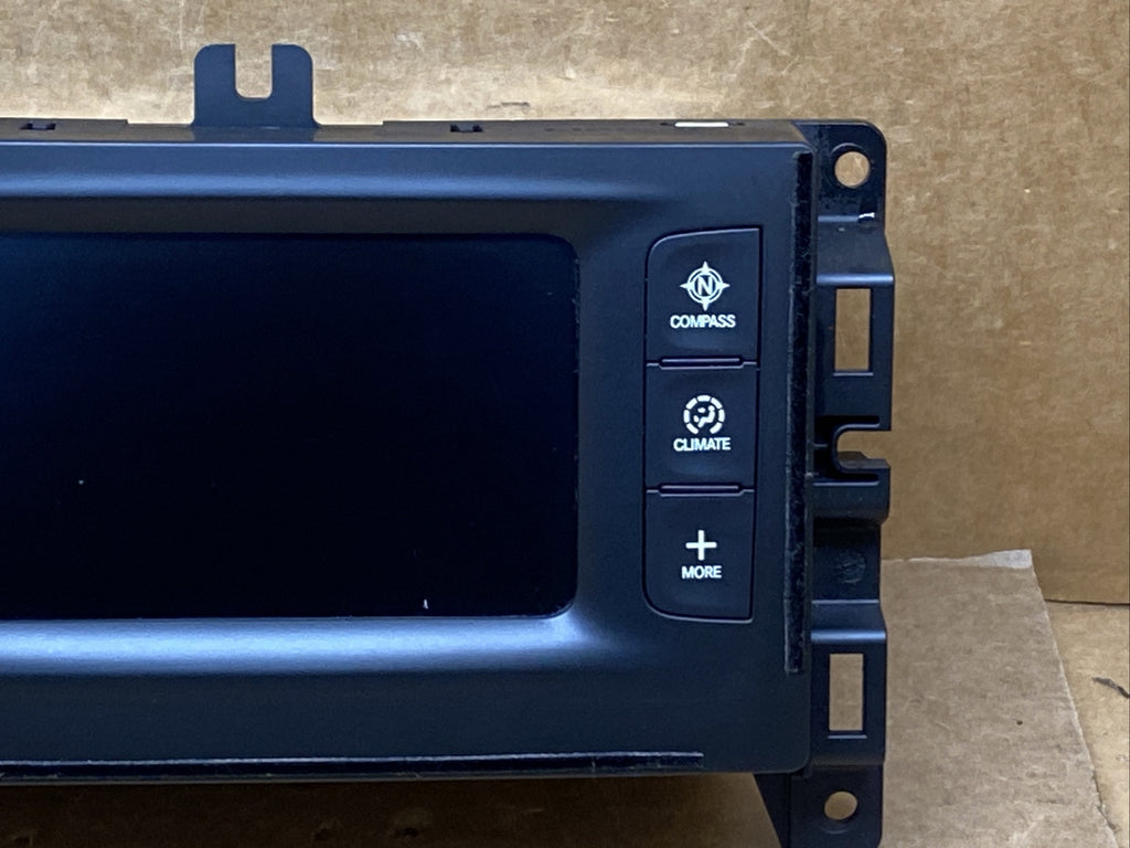 2015 2016 Chrysler 200 5" Radio Display Info Screen VP2 P68237069AE 68237069AE3