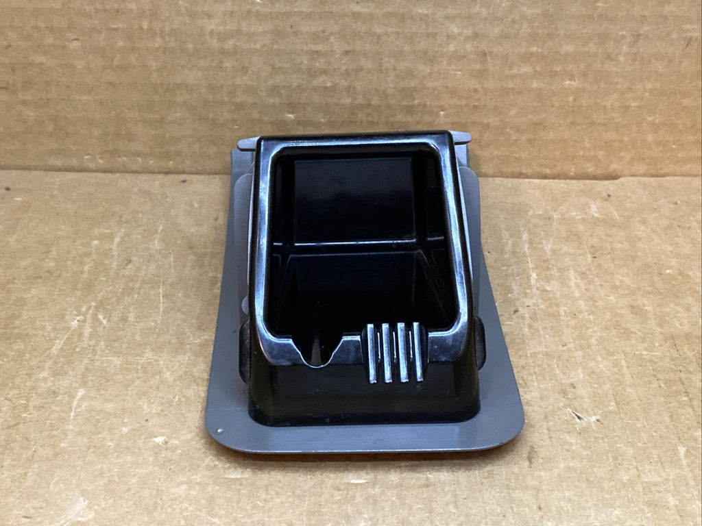 2007 2013 Silverado Sierra Dash Ash Tray Ashtray Dark Titanium OEM W/ Insert5