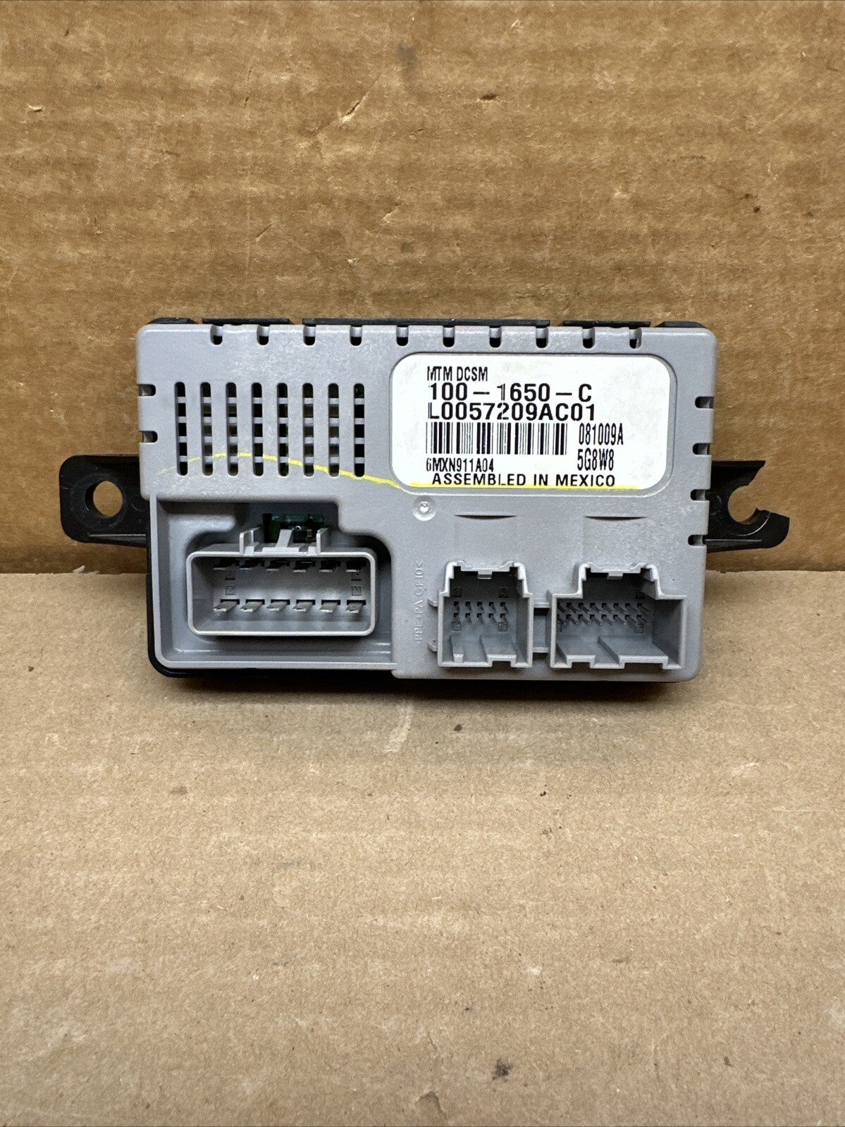 2007 2014 Cadillac Escalade Front Right Passenger Seat Heated Control Module OEM0