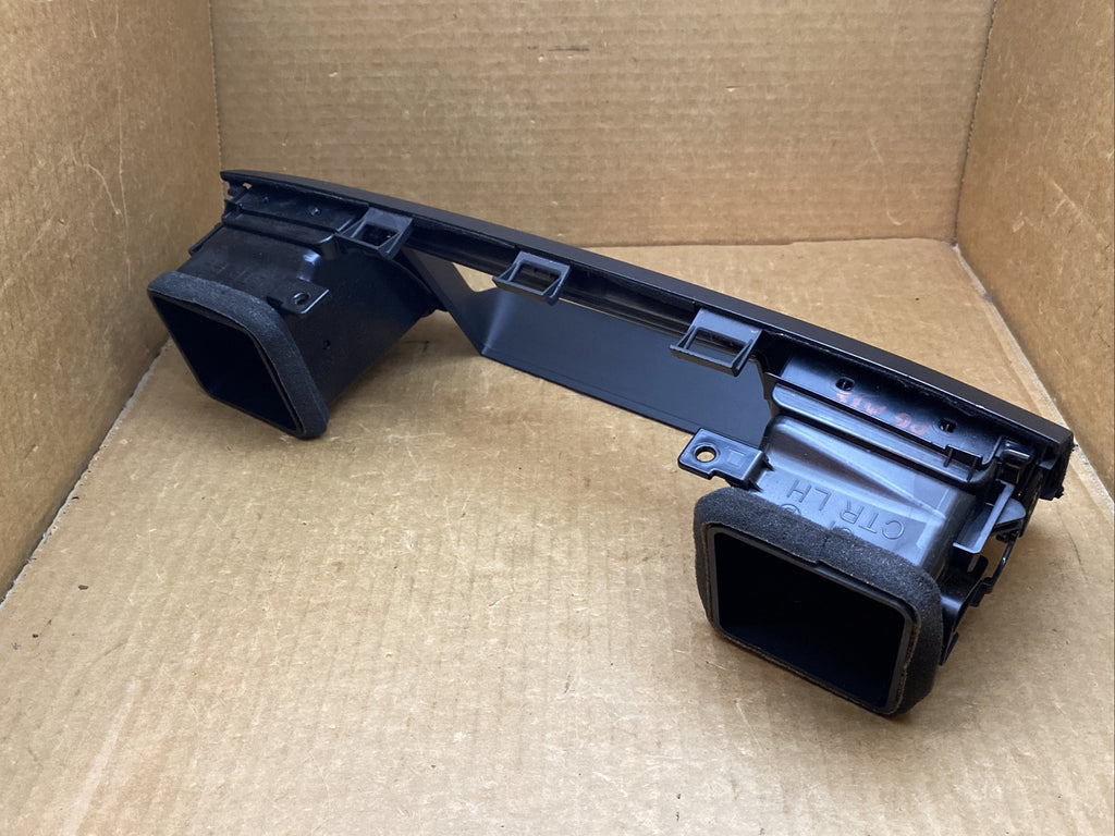 2006 2009 Infiniti M35 M45 Center Dash Air Vents Radio Screen Trim Bezel Black9