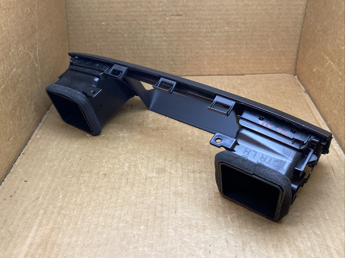 2006 2009 Infiniti M35 M45 Center Dash Air Vents Radio Screen Trim Bezel Black9