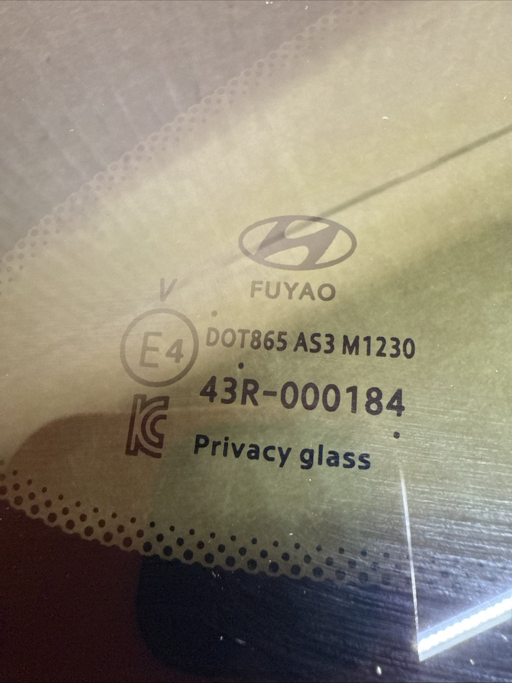 2022 2024 HYUNDAI TUCSON REAR RIGHT PASSENGER QUARTER WINDOW GLASS 87820N90102