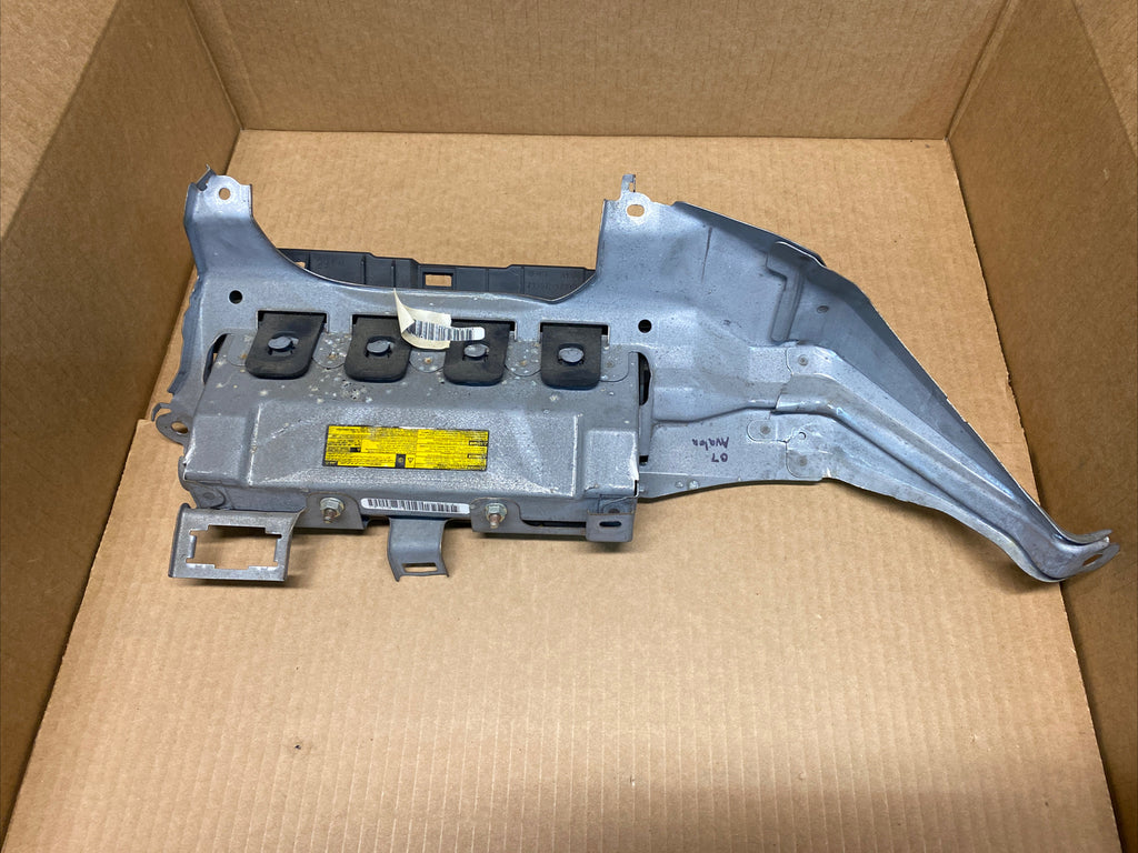 2005 2012 Toyota Avalon Left Side Driver Knee Lower Air Bag Airbag Graphite8
