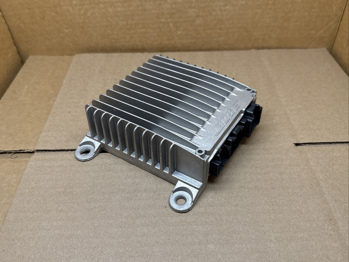 2011 2015 Chevy Volt Radio Audio Amp Amplifier OEM Bose 207604383