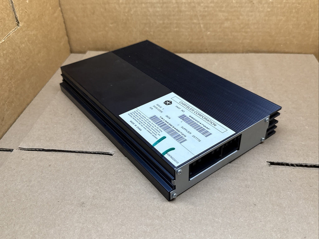 2015 2016 Dodge Charger Chrysler 300 Radio Audio Amplifier Amp OEM 68222470AF4